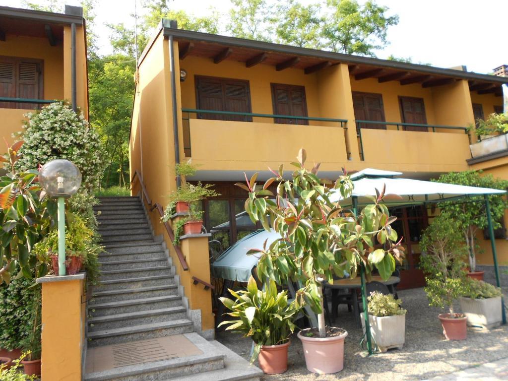 B&B Il Gufetto Viverone Bagian luar foto